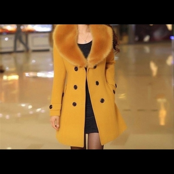 Coat - Picture 4 of 8